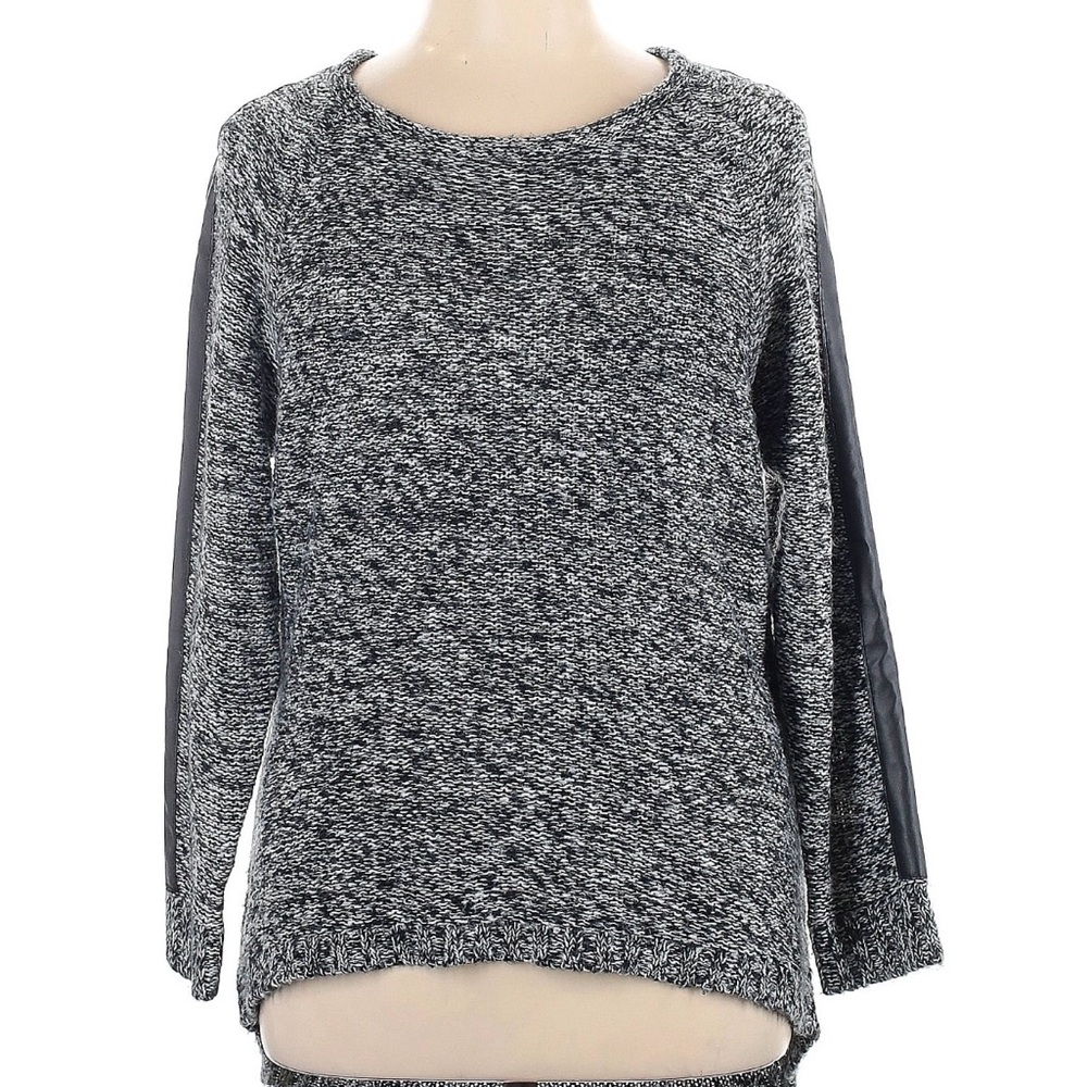 Women's Black and Gray Sweater